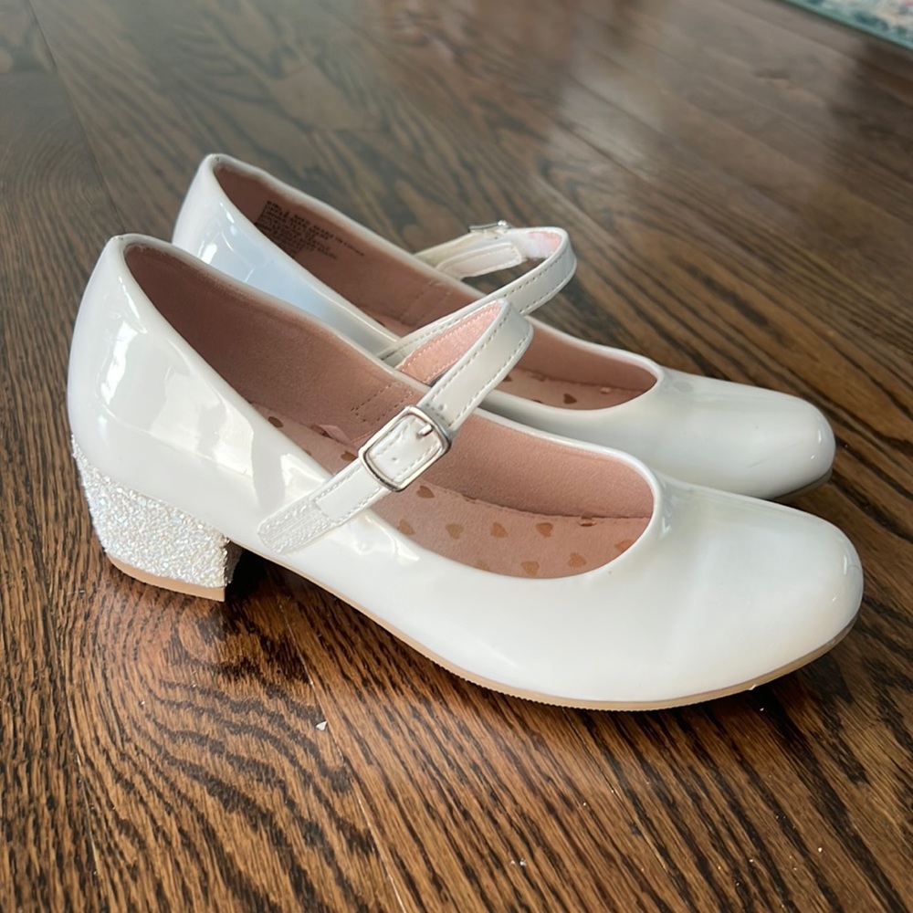 White, patent dress shoes